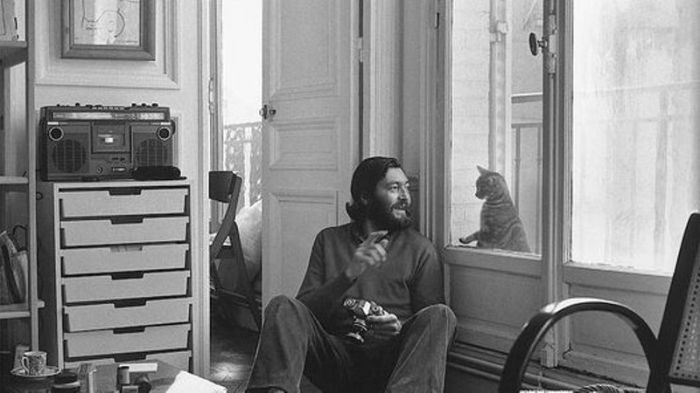 Escritores-y-sus-gatos-Julio-Cortázar